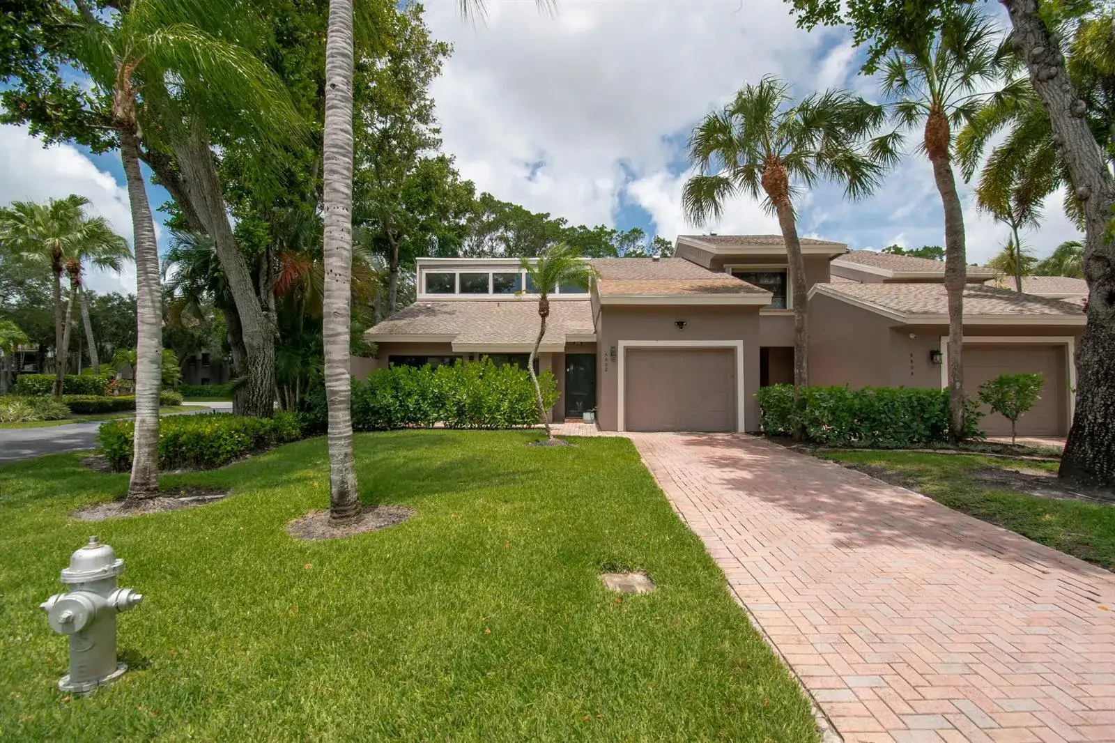 2 bedroom 2 bath Residential for sale at 6602 Thornhill Court, Boca Raton FL 33433