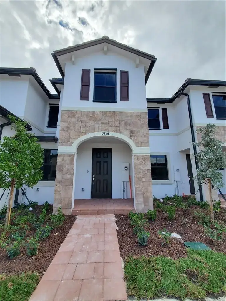 3 bedroom 2 bath Residential Lease for rent at 3216 W 114th Terrace, Hialeah FL 33018