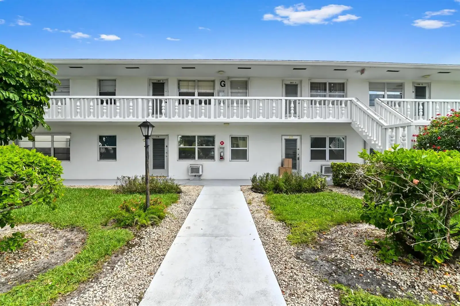 1 bedroom 1 bath Residential for sale at 149 Coventry # G, West Palm Beach FL 33417