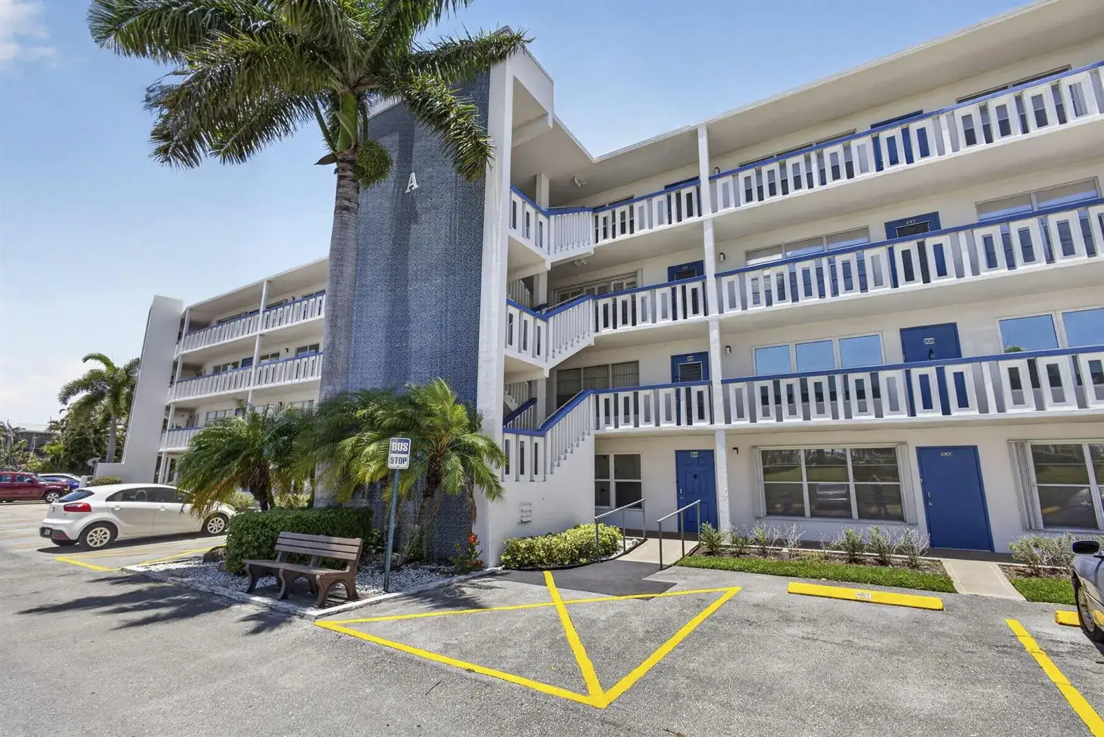 1 bedroom 1 bath Residential for sale at 308 Greenbrier A, West Palm Beach FL 33417
