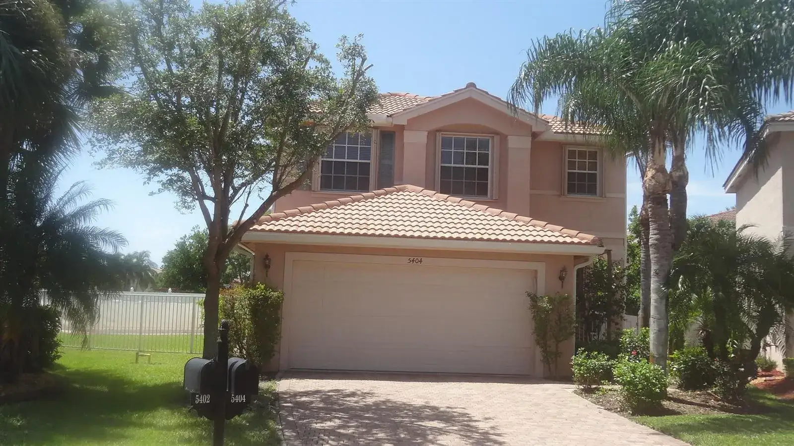 4 bedroom 2 bath Residential Lease for rent at 5404 Sunseeker Boulevard, FL 33463