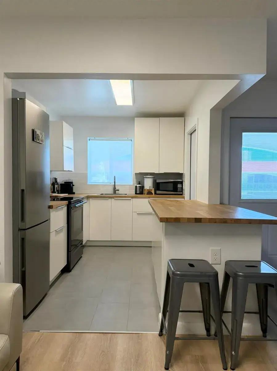 2 bedroom 2 bath Residential for sale at 580 Egret Drive # 305, Hallandale Beach FL 33009