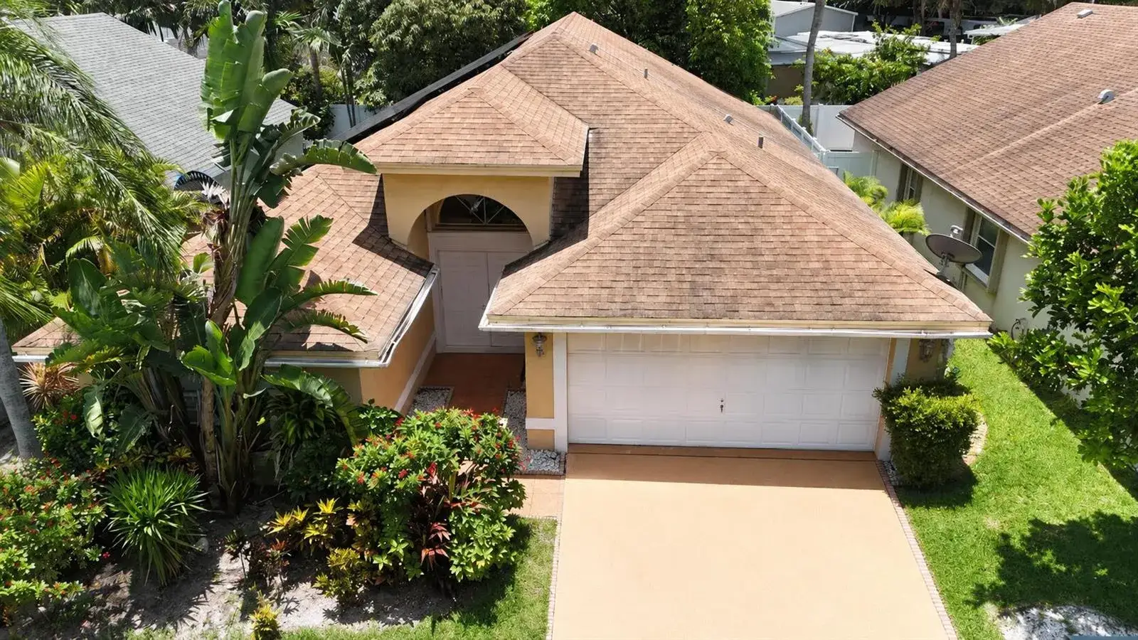 3 bedroom 2 bath Residential for sale at 1059 Fairfax Circle W, Boynton Beach FL 33436