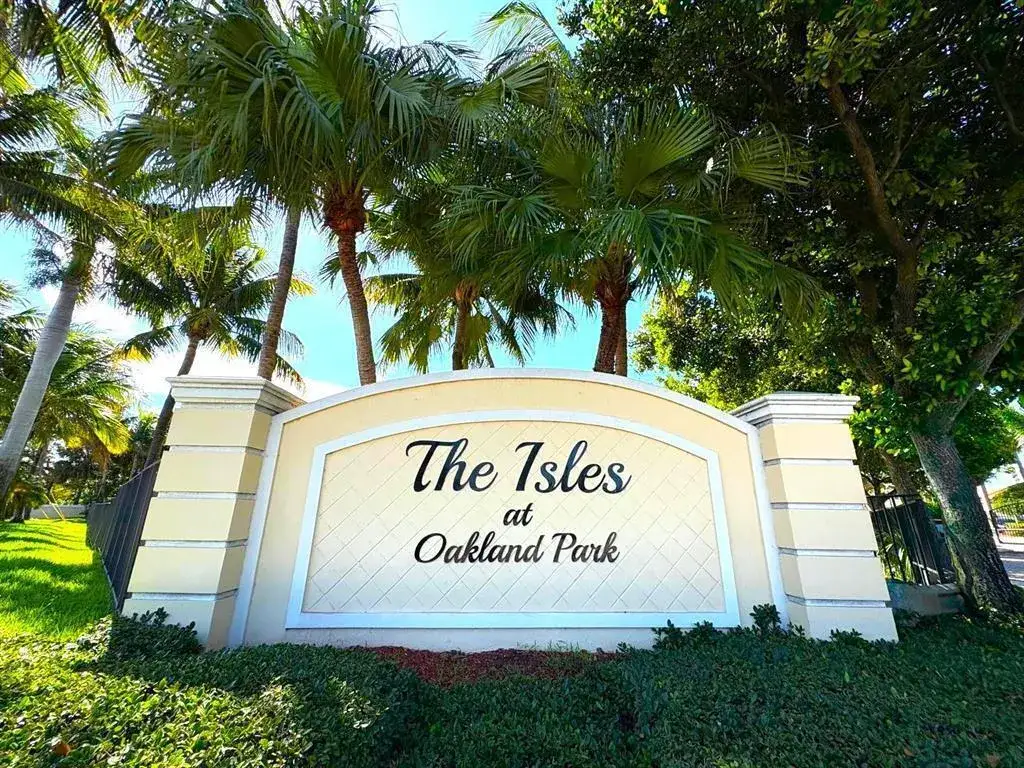 3 bedroom 2 bath Residential Lease for rent at 3245 NW 31st Terrace, Oakland Park FL 33309