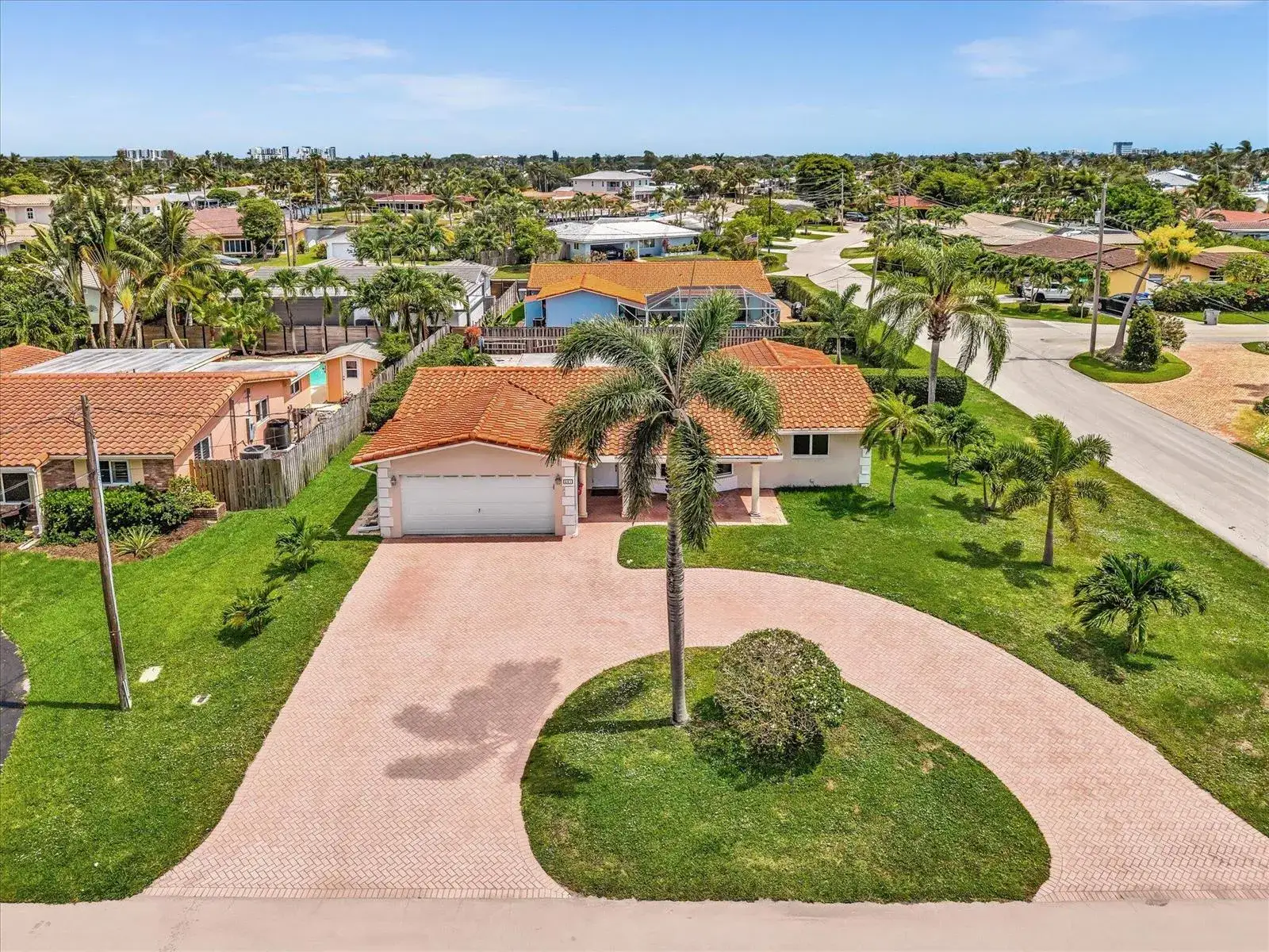 3 bedroom 2 bath Residential for sale at 641 SE 11th Street, Pompano Beach FL 33060