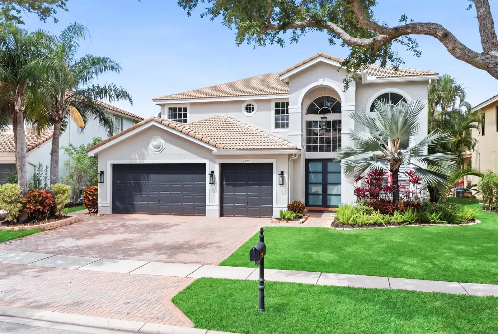 4 bedroom 2 bath Residential for sale at 19123 Two River Lane, Boca Raton FL 33498