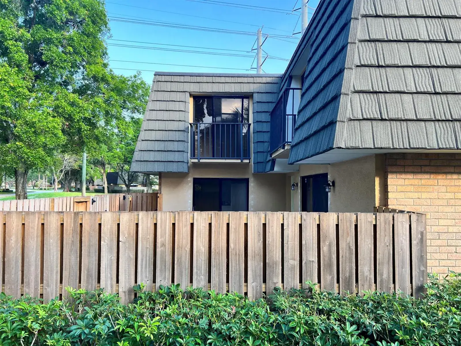 2 bedroom 2 bath Residential Lease for rent at 3114 31st Way, West Palm Beach FL 33407