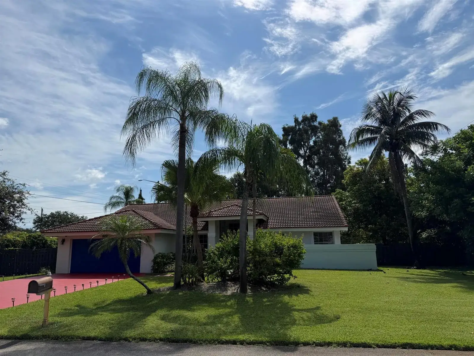 3 bedroom 2 bath Residential for sale at 1770 Emilio Lane, Palm Springs FL 33406