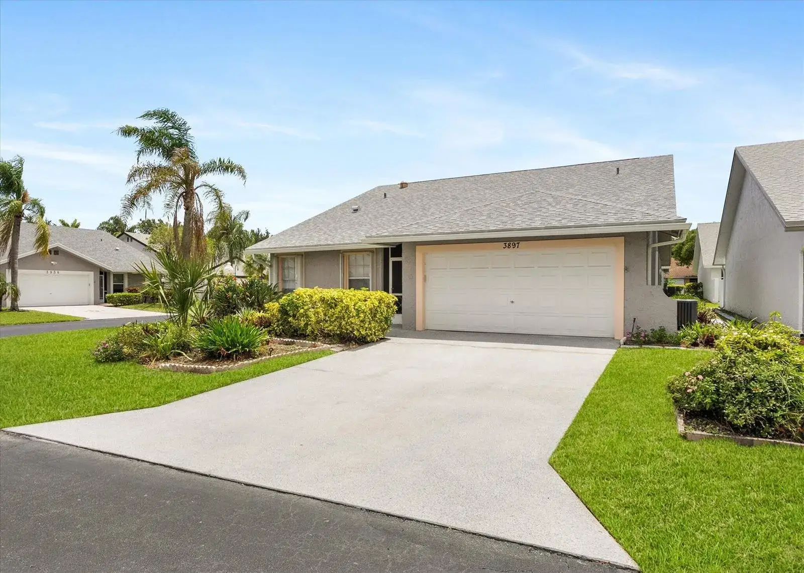 3 bedroom 2 bath Residential for sale at 3897 Dafilee Circle, West Palm Beach FL 33417