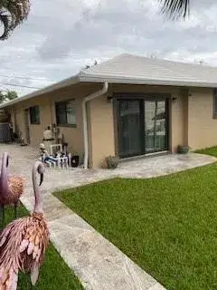 1 bedroom 1 bath Residential Lease for rent at 2234 NE 27th Street, Lighthouse Point FL 33064