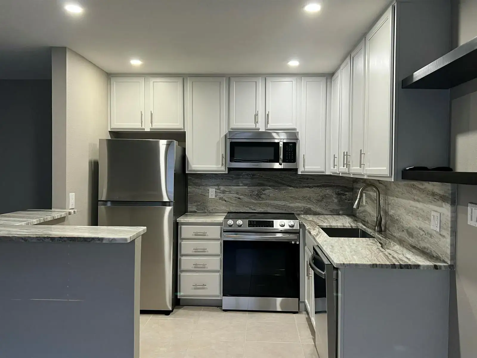 1 bedroom 1 bath Residential for sale at 267 Flanders F, Delray Beach FL 33484