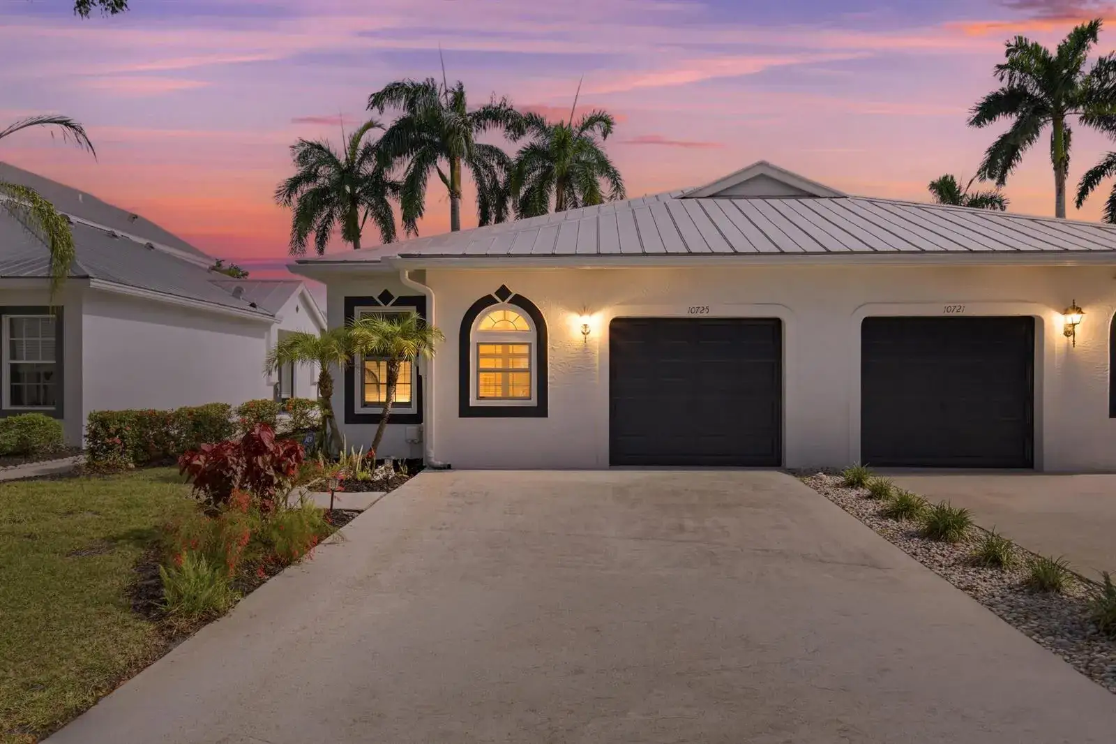 2 bedroom 2 bath Residential for sale at 10725 Pelican Drive, Wellington FL 33414