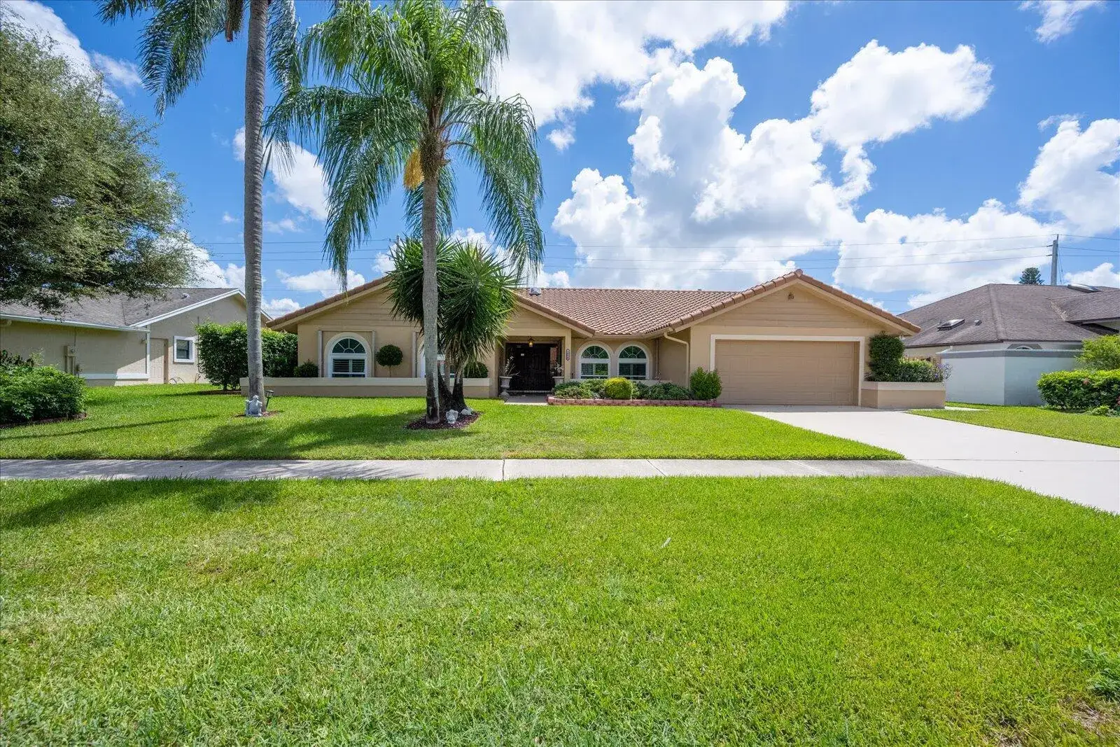 4 bedroom 2 bath Residential Lease for rent at 1654 Farmington Circle, Wellington FL 33414