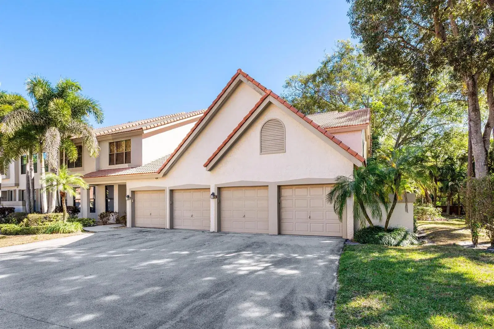 2 bedroom 2 bath Residential for sale at 5780 Coach House Circle # C, Boca Raton FL 33486