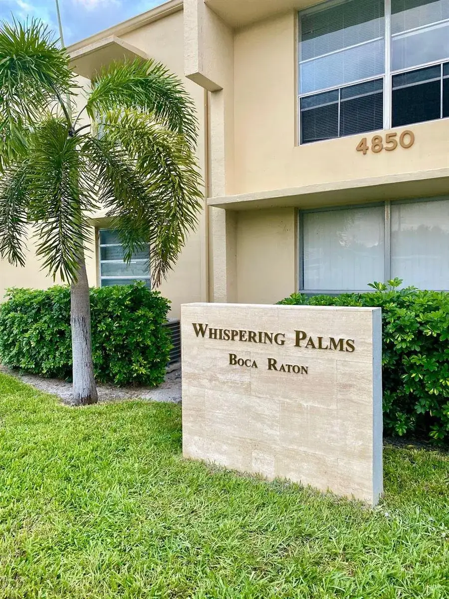 1 bedroom 1 bath Residential Lease for rent at 541 NE 48th Street # 203, Boca Raton FL 33431