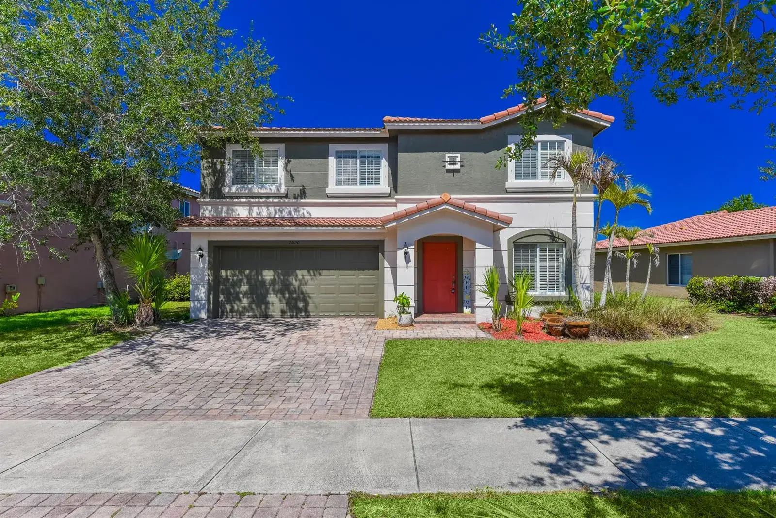 3 bedroom 2 bath Residential for sale at 2020 SW Newport Isles Boulevard, FL 34953
