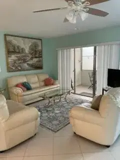 1 bedroom 1 bath Residential Lease for rent at 705 Lori Drive # 210, Palm Springs FL 33461