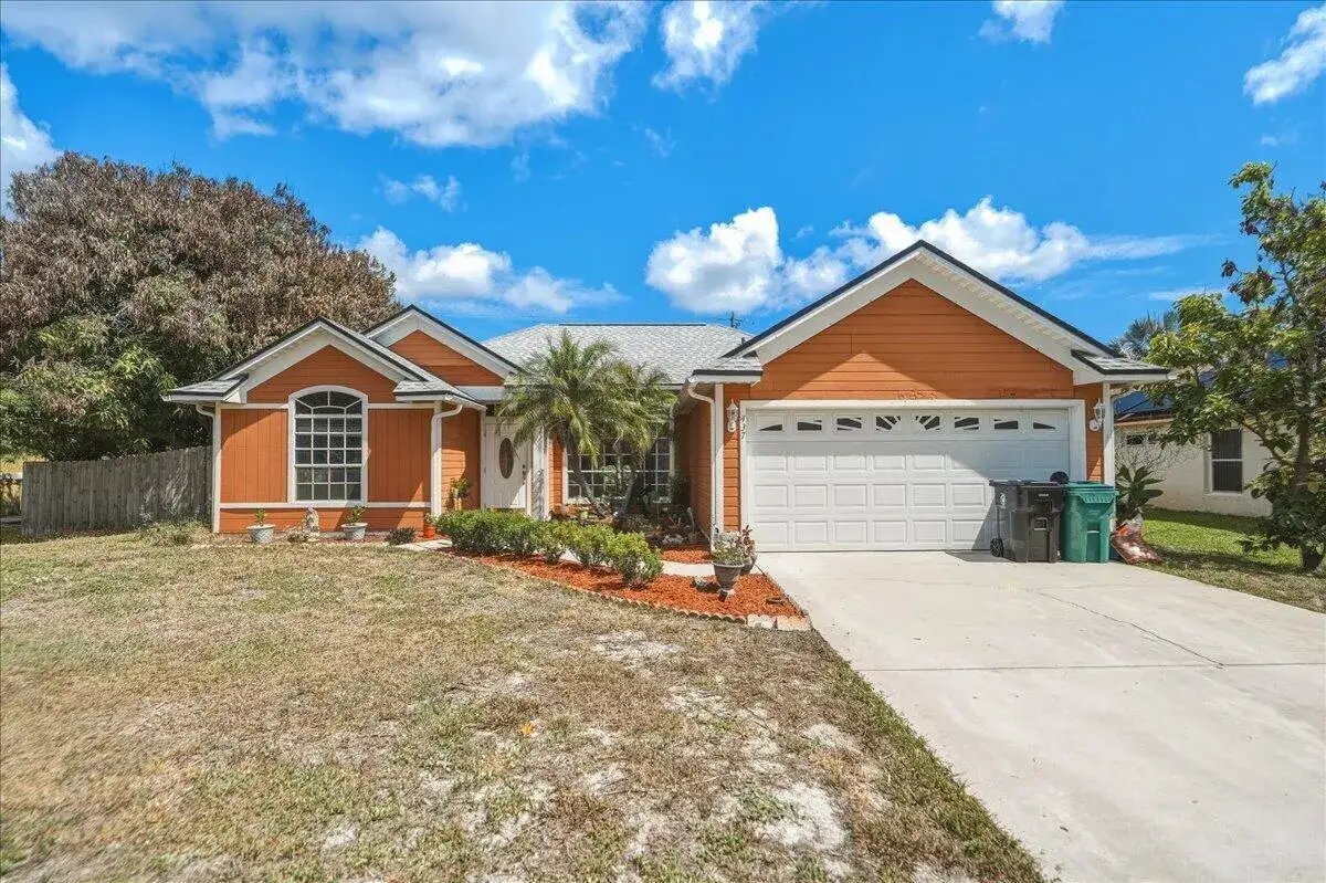 3 bedroom 2 bath Residential for sale at 437 SW Kaabe Avenue, Port St. Lucie FL 34953