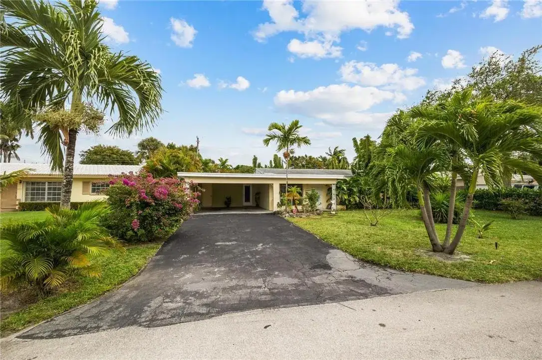 4 bedroom 2 bath Residential Lease for rent at 4430 NE 16th Terrace, Oakland Park FL 33334