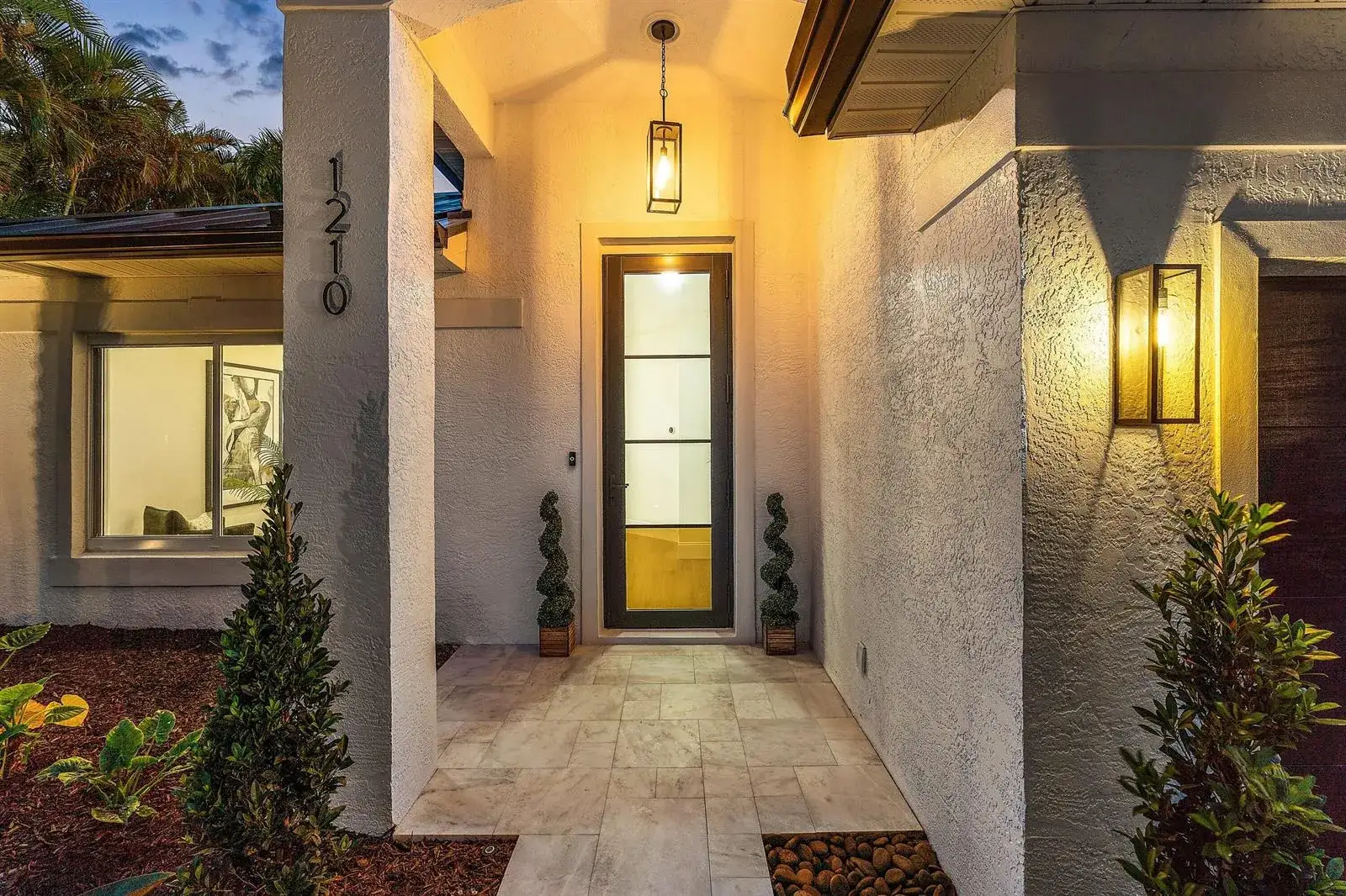 3 bedroom 2 bath Residential for sale at 1210 Delray Lakes Drive, Delray Beach FL 33444