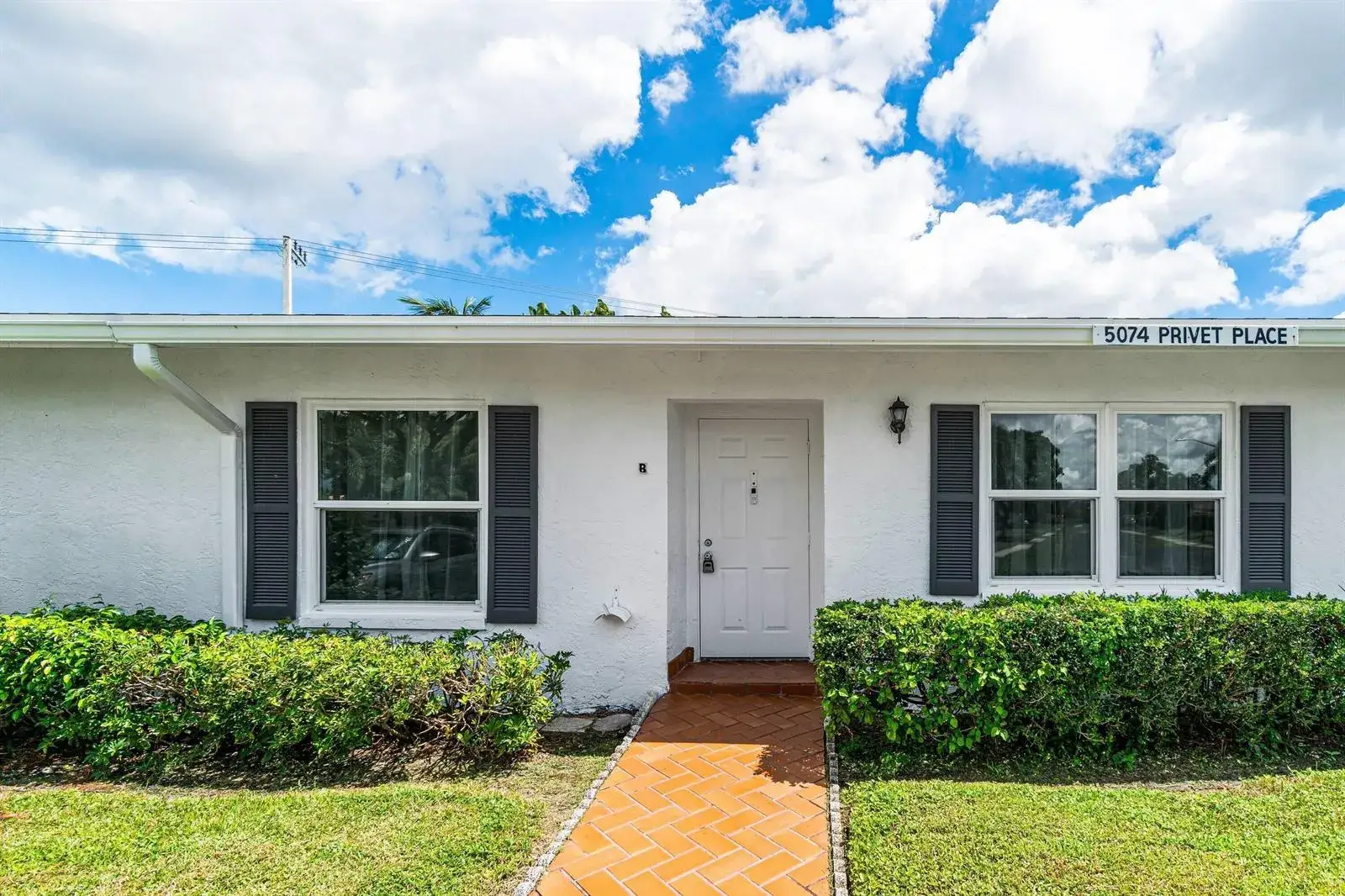 2 bedroom 2 bath Residential for sale at 5074 Privet Place # B, Delray Beach FL 33484