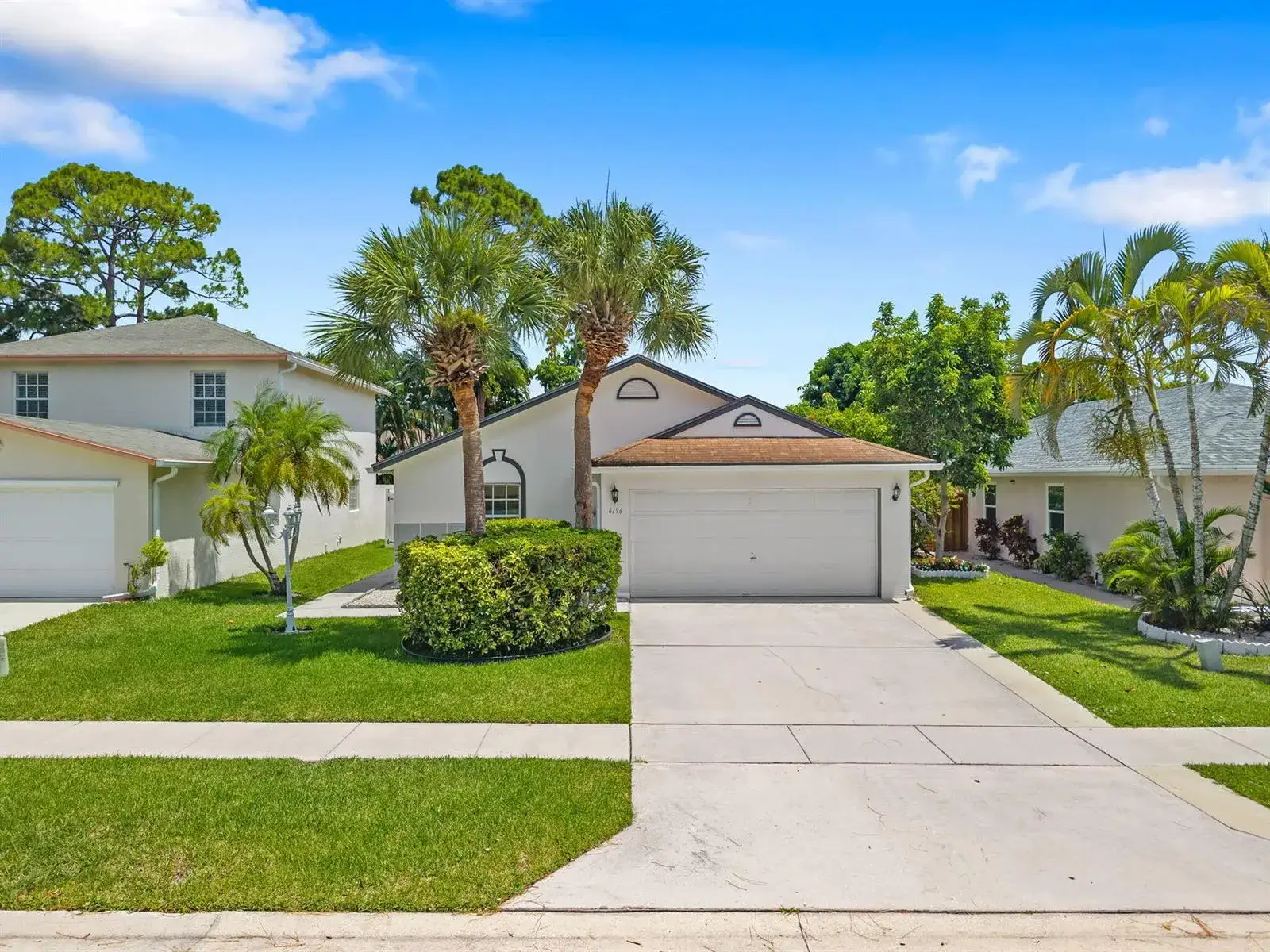 3 bedroom 2 bath Residential for sale at 6196 Azalea Circle, West Palm Beach FL 33415