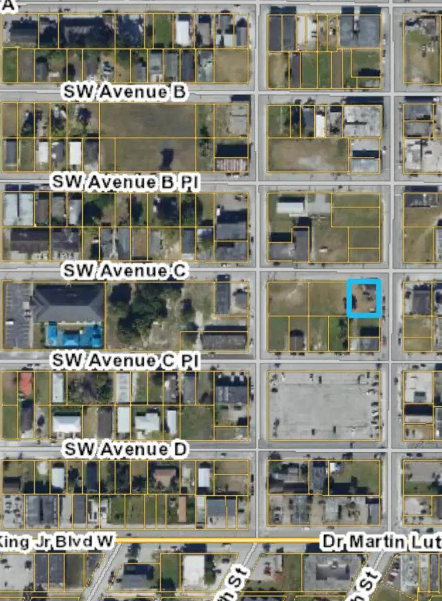 Commercial Sale for sale at 300 SW 5th Street, Belle Glade FL 33430
