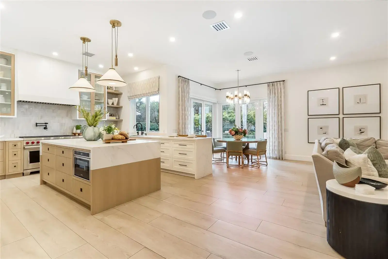 5 bedroom 6 bath Residential for sale at 2825 Hackney Road, Weston FL 33331