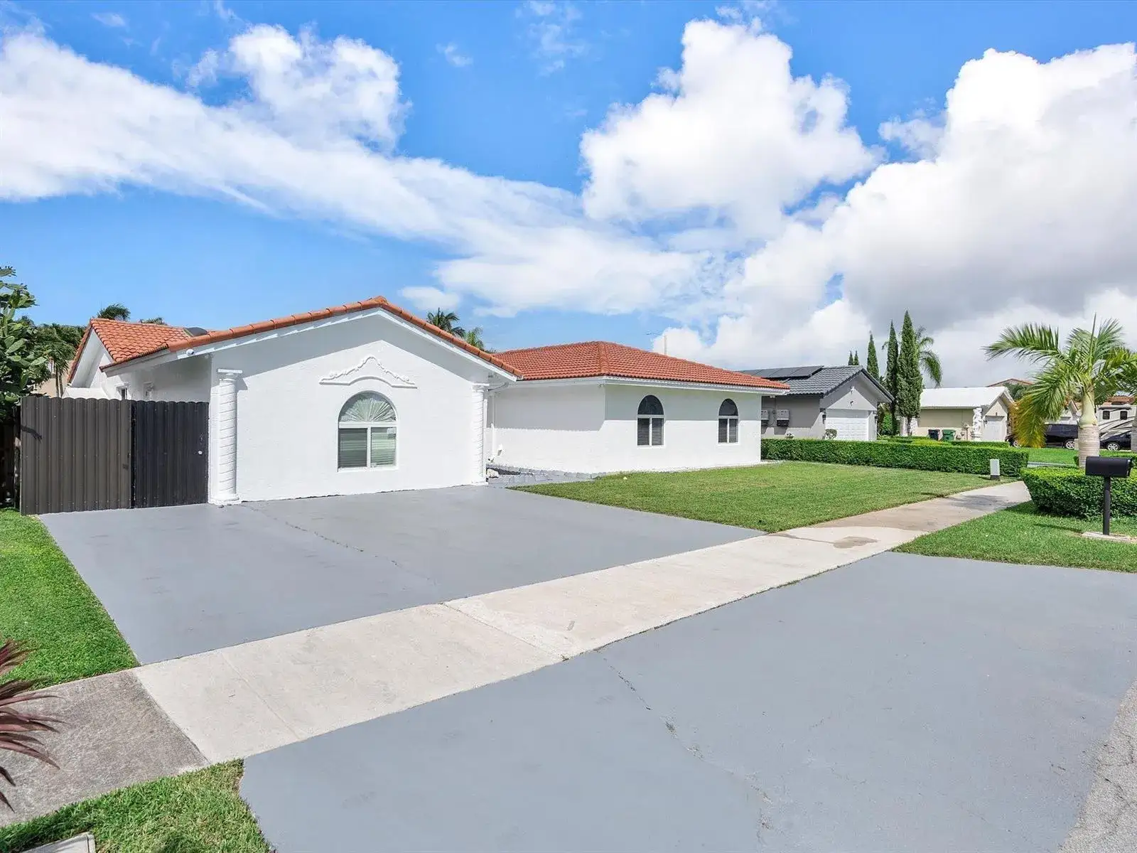 1 bedroom 1 bath Residential Lease for rent at 13961 SW 156th Terrace, Miami FL 33177