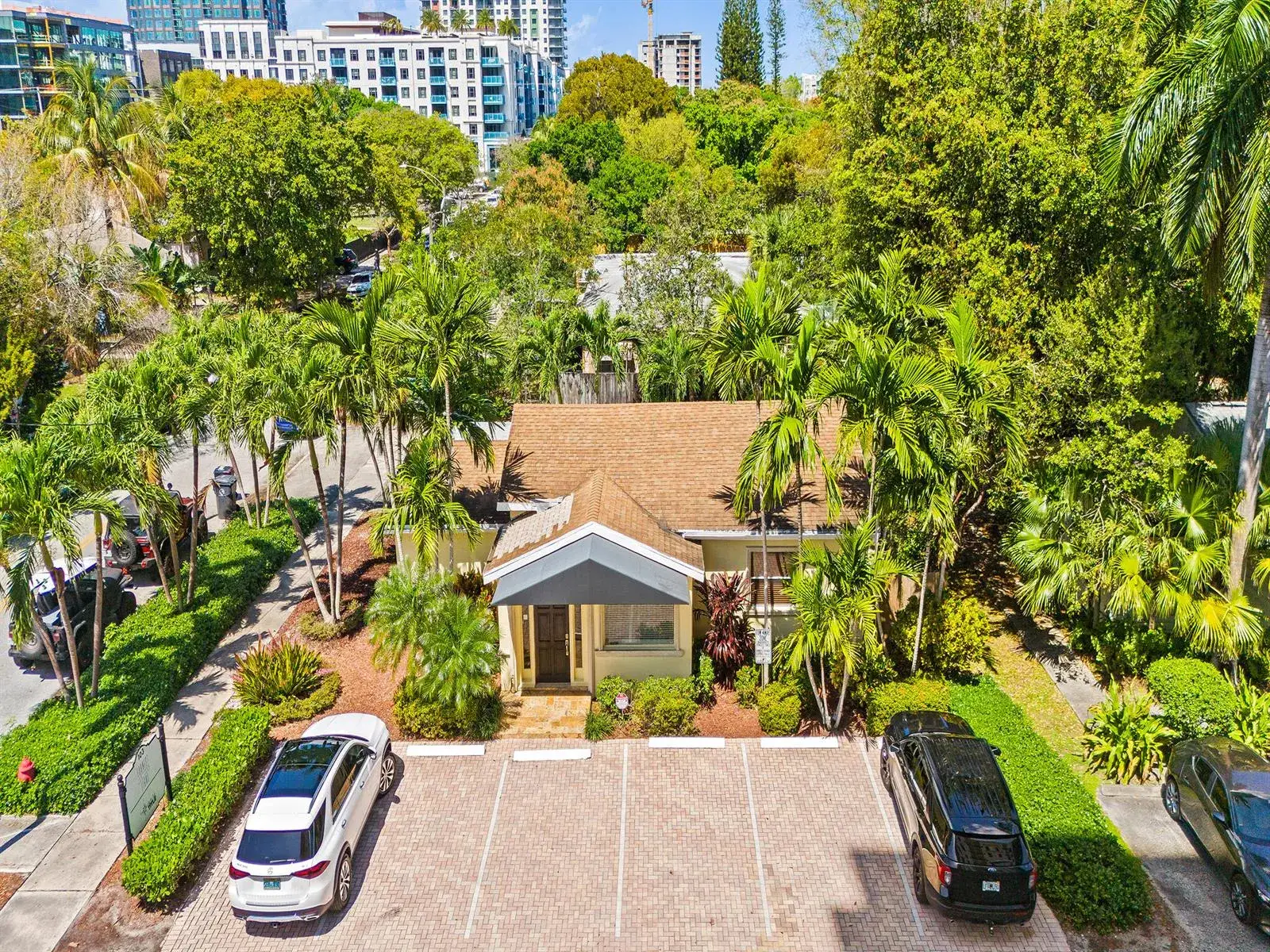 Commercial Sale for sale at 103 NE 4th Street, Fort Lauderdale FL 33301