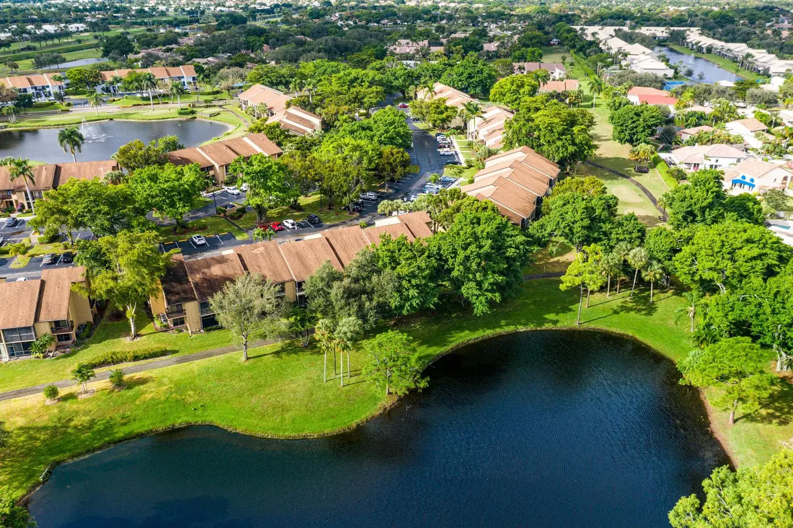 2 bedroom 2 bath Residential Lease for rent at 5087 Oakhill Lane, Delray Beach FL 33484