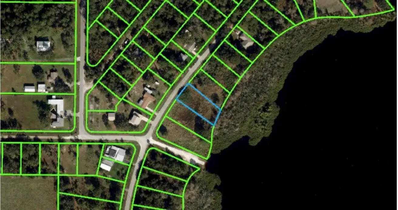 Land/Boat Docks for sale at 6334 Lakeside Drive W, Sebring FL 33875