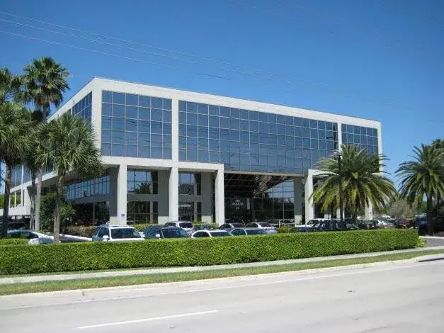Commercial Sale for sale at 631 U.s. 1 # 311, North Palm Beach FL 33408