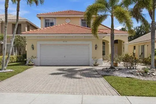 4 bedroom 3 bath Residential for sale at 11131 Laurel Walk Road, Wellington FL 33449