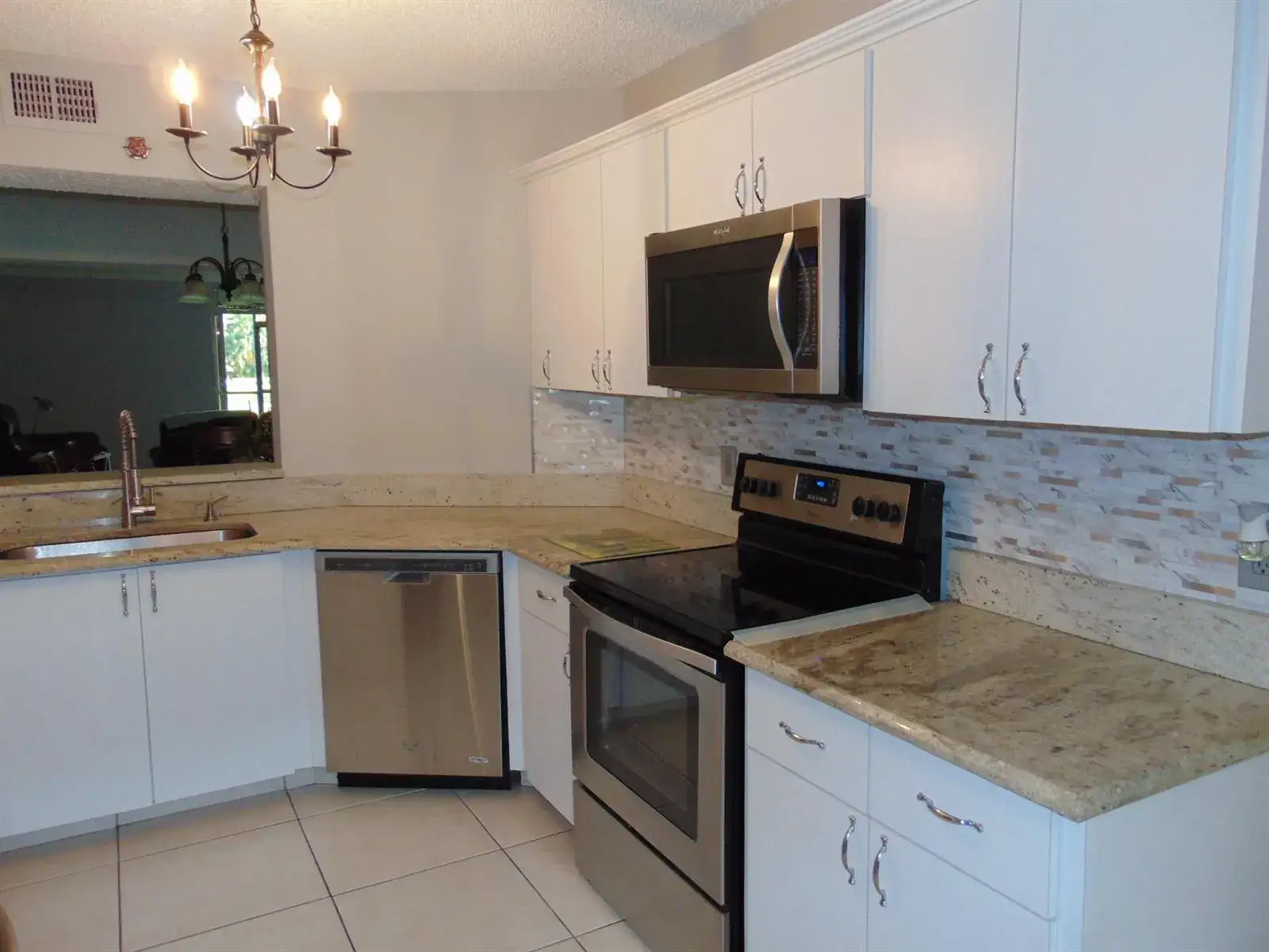 2 bedroom 2 bath Residential for sale at 9220 SW 14th Street # 3103, Boca Raton FL 33428