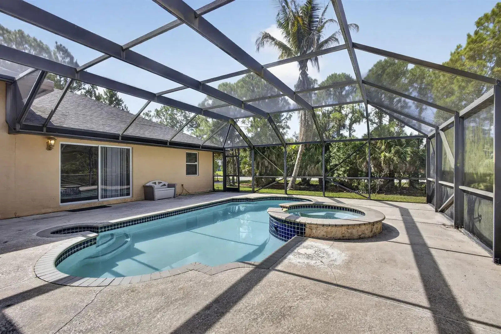 5 bedroom 4 bath Residential for sale at 16300 92nd Lane N, Loxahatchee FL 33470