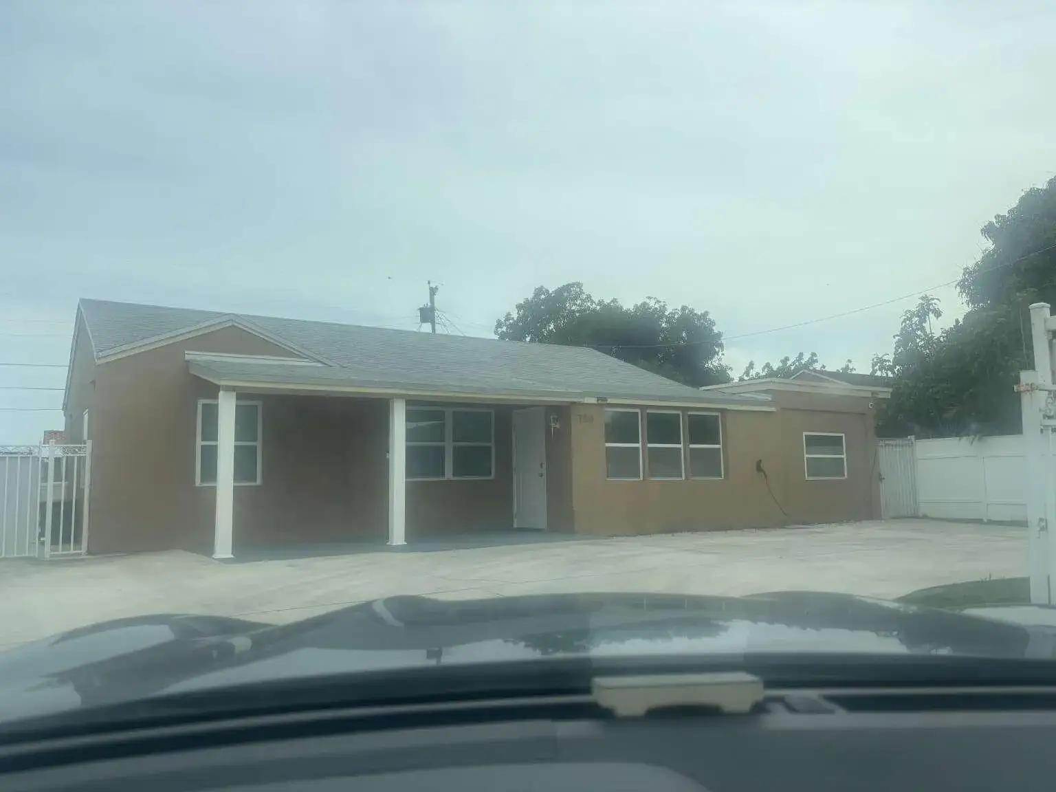 5 bedroom 2 bath Residential for sale at 750 NE 4th Place, Hialeah FL 33010