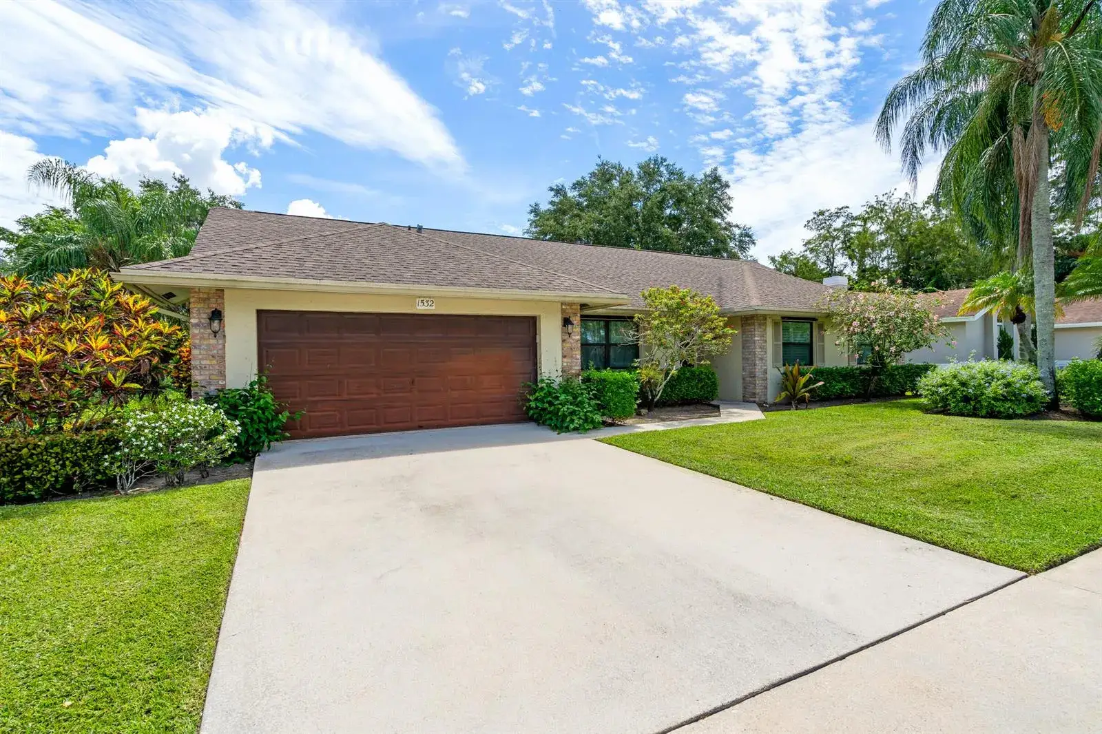 4 bedroom 2 bath Residential Lease for rent at 1532 Primrose Lane, Wellington FL 33414