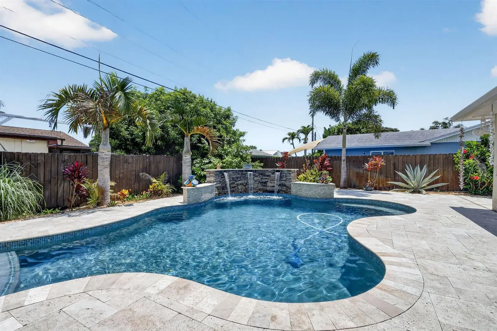 3 bedroom 2 bath Residential for sale at 2843 Worcester Road, Lake Worth FL 33462