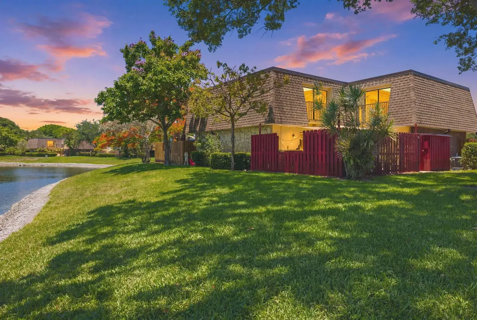 2 bedroom 2 bath Residential for sale at 2883 SW 22nd Circle # 51a, Delray Beach FL 33445