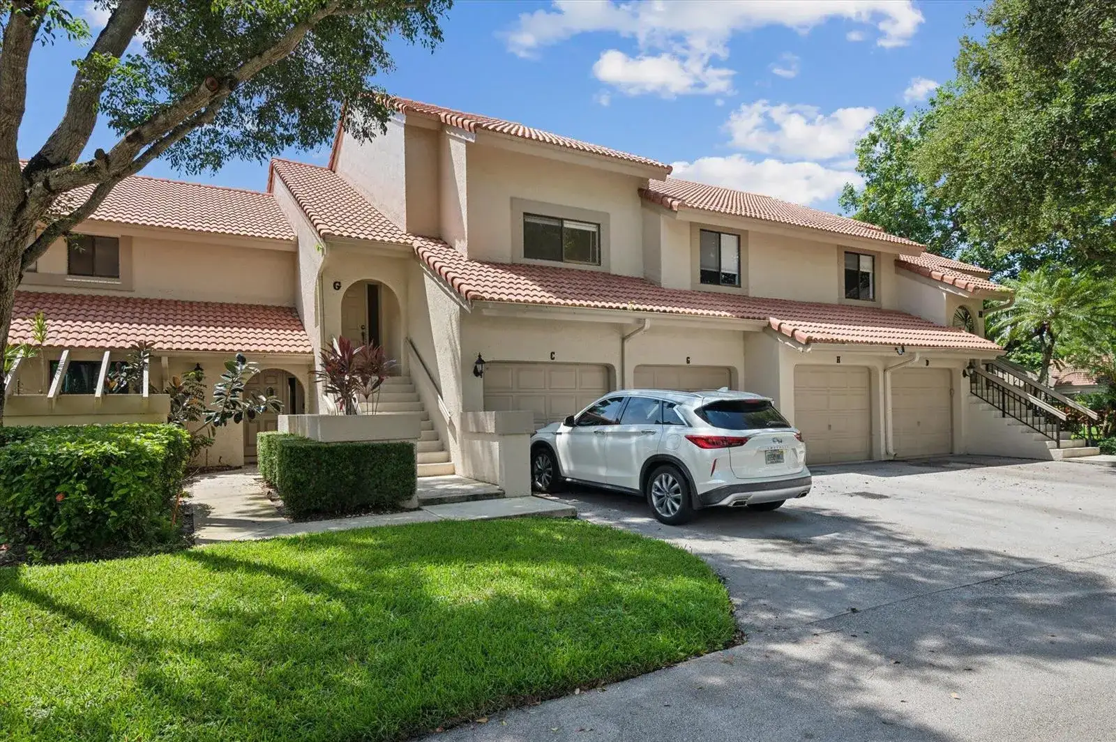 2 bedroom 2 bath Residential Lease for rent at 5750 Coach House Circle # G, Boca Raton FL 33486