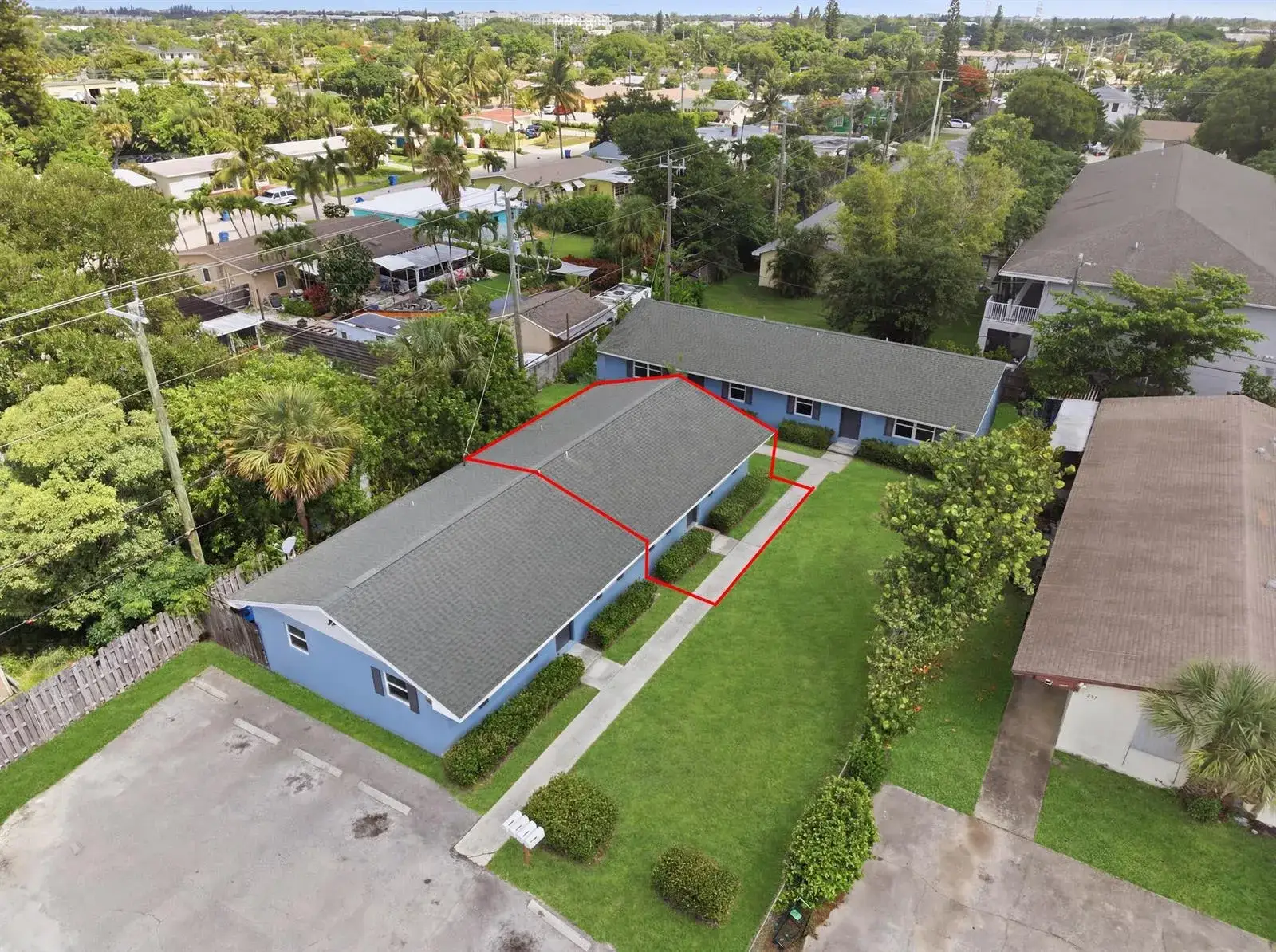 2 bedroom 1 bath Residential Lease for rent at 351 Wickline Boulevard, Lantana FL 33462