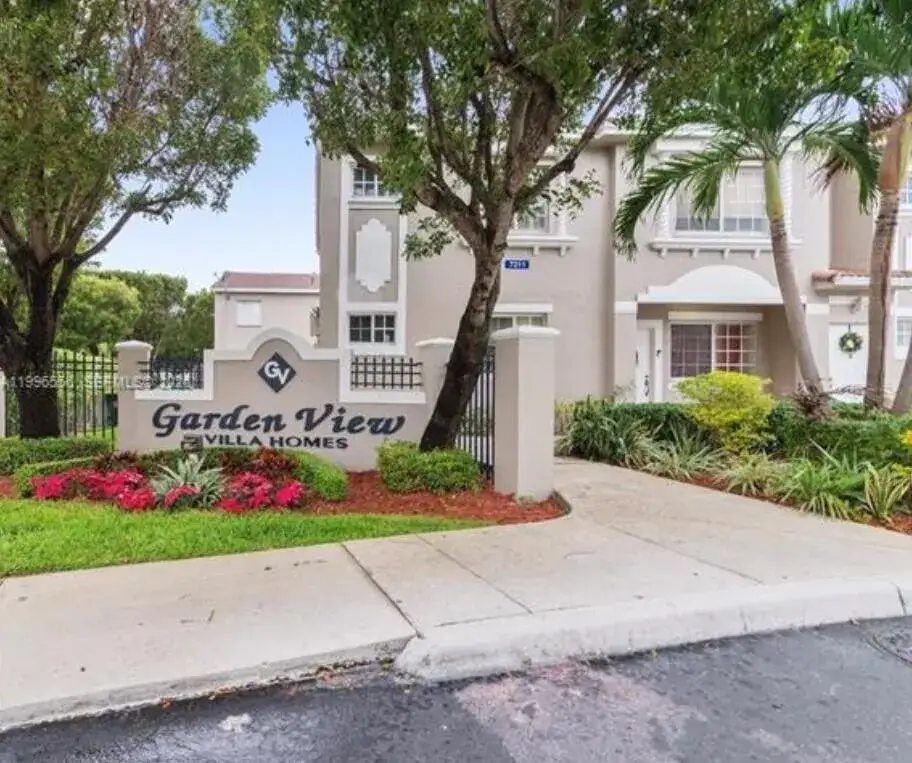 2 bedroom 2 bath Residential for sale at 7211 NW 174th Terrace # 203, Hialeah FL 33015