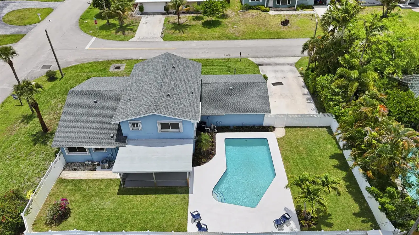 4 bedroom 2 bath Residential Lease for rent at 3905 Flag Drive, Palm Beach Gardens FL 33410