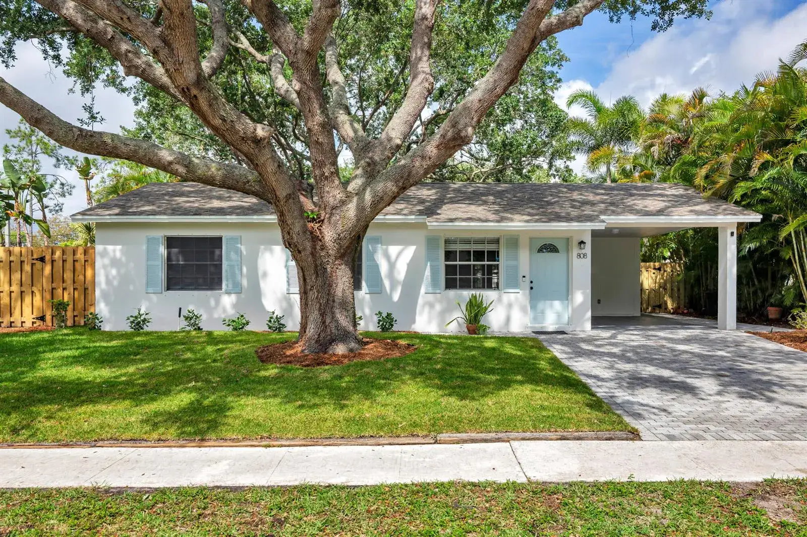 3 bedroom 1 bath Residential Lease for rent at 808 Iroquois Street, Jupiter FL 33458