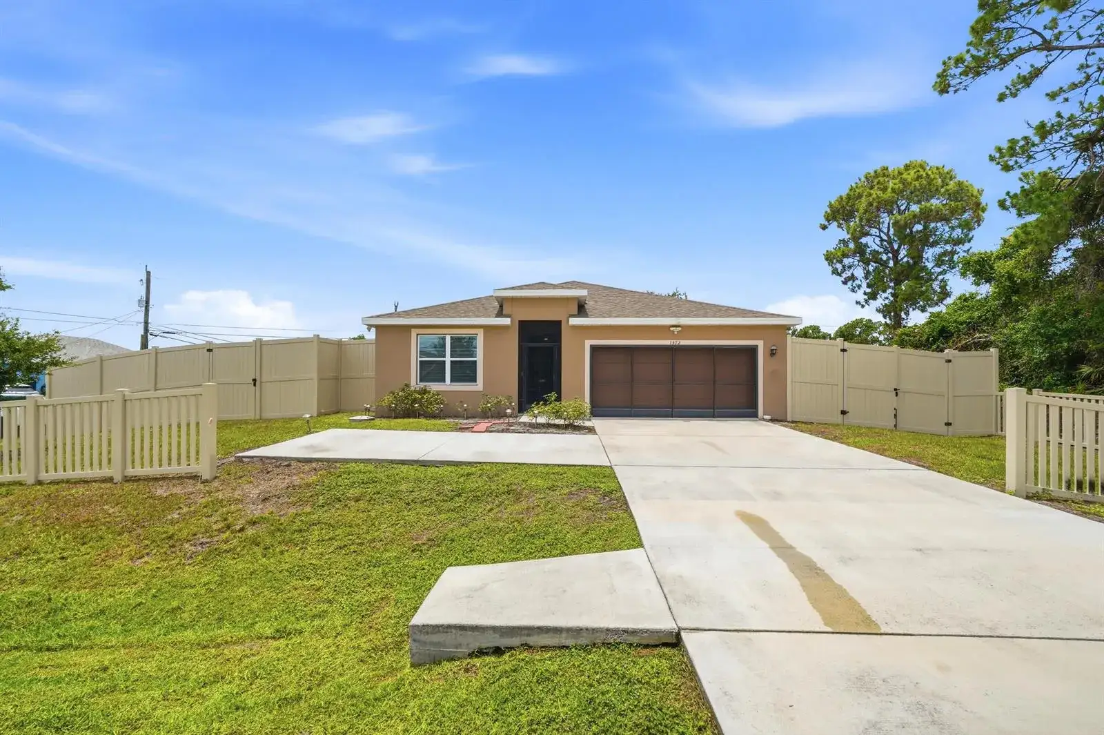 4 bedroom 2 bath Residential for sale at 1572 SW Paar Drive, Port St. Lucie FL 34953