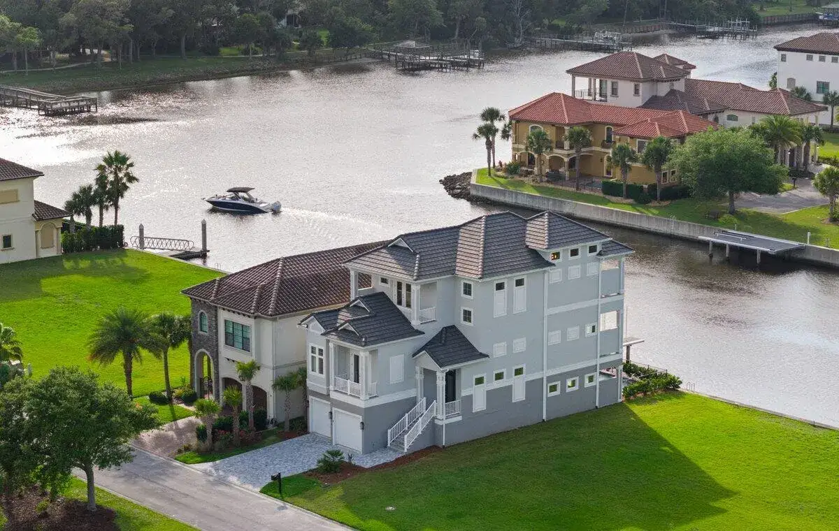 4 bedroom 4 bath Residential for sale at 18 Spinaker Circle, Palm Coast FL 32137