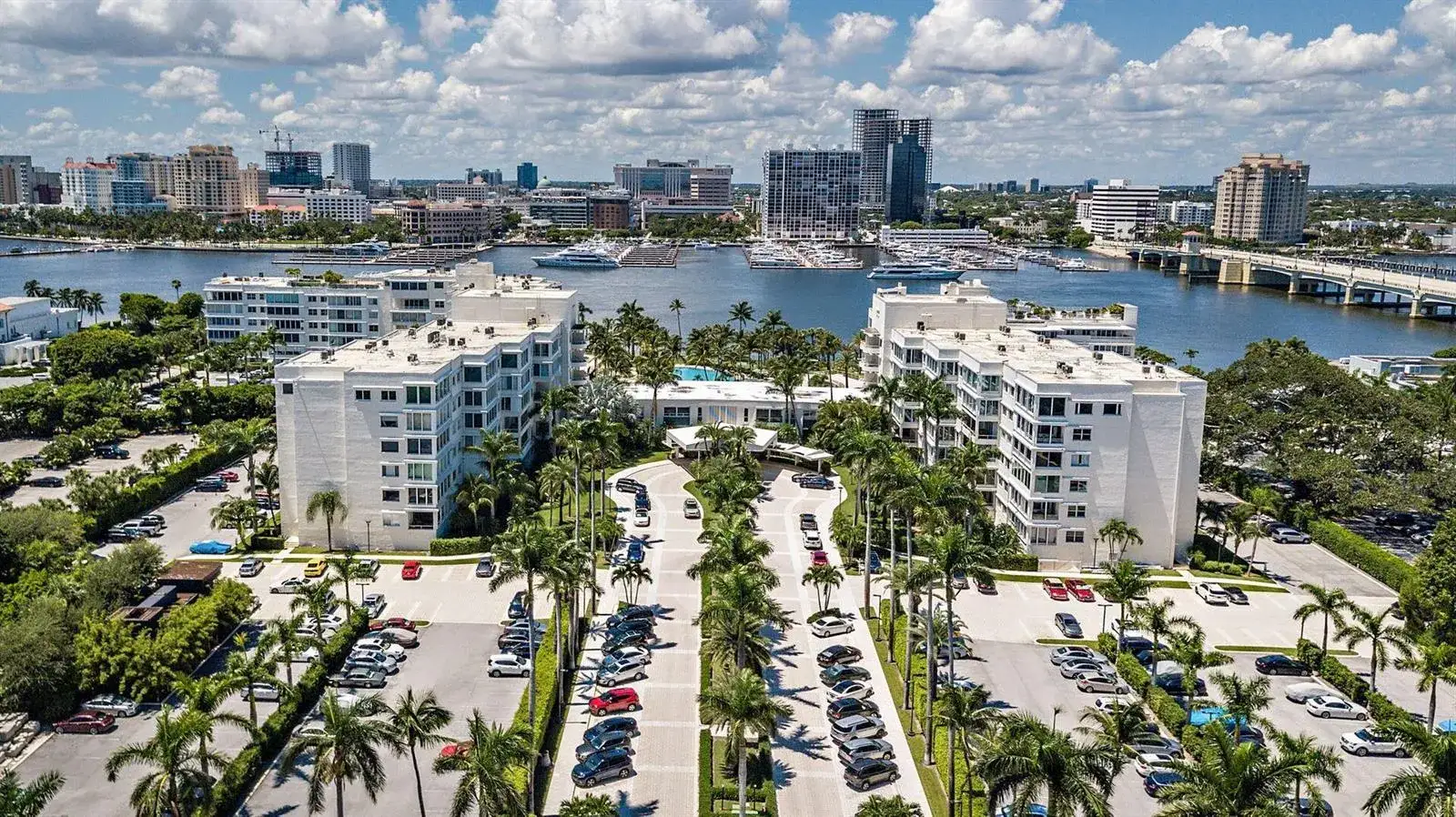3 bedroom 2 bath Residential for sale at 44 Cocoanut Row # 227b, Palm Beach FL 33480