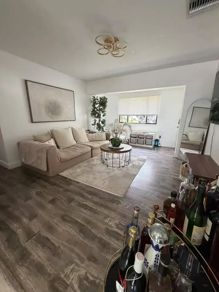5 bedroom 2 bath Residential Lease for rent at 2635 Liberty Street, Hollywood FL 33020