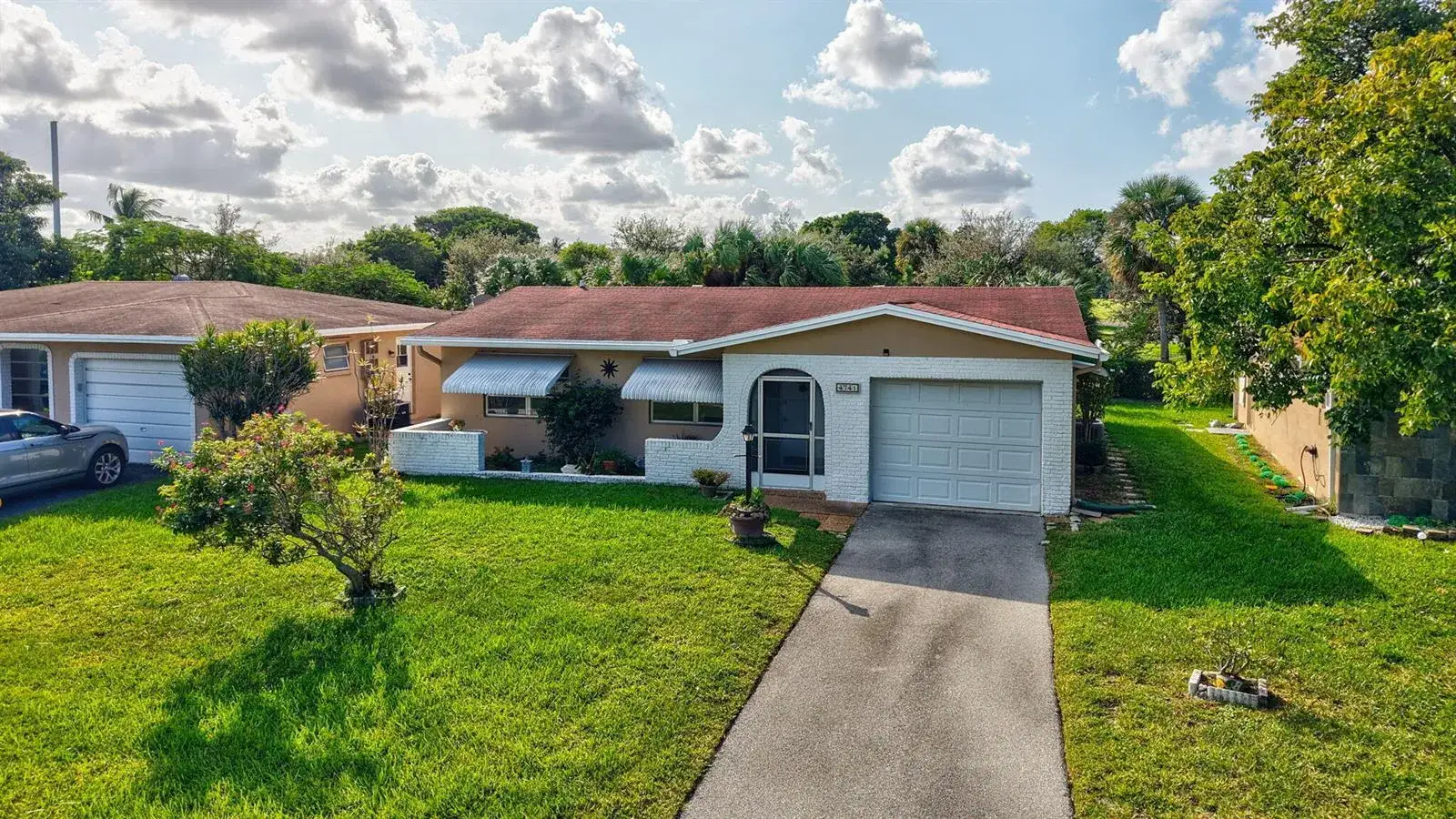 2 bedroom 1 bath Residential for sale at 4741 NW 13th Avenue, Deerfield Beach FL 33064